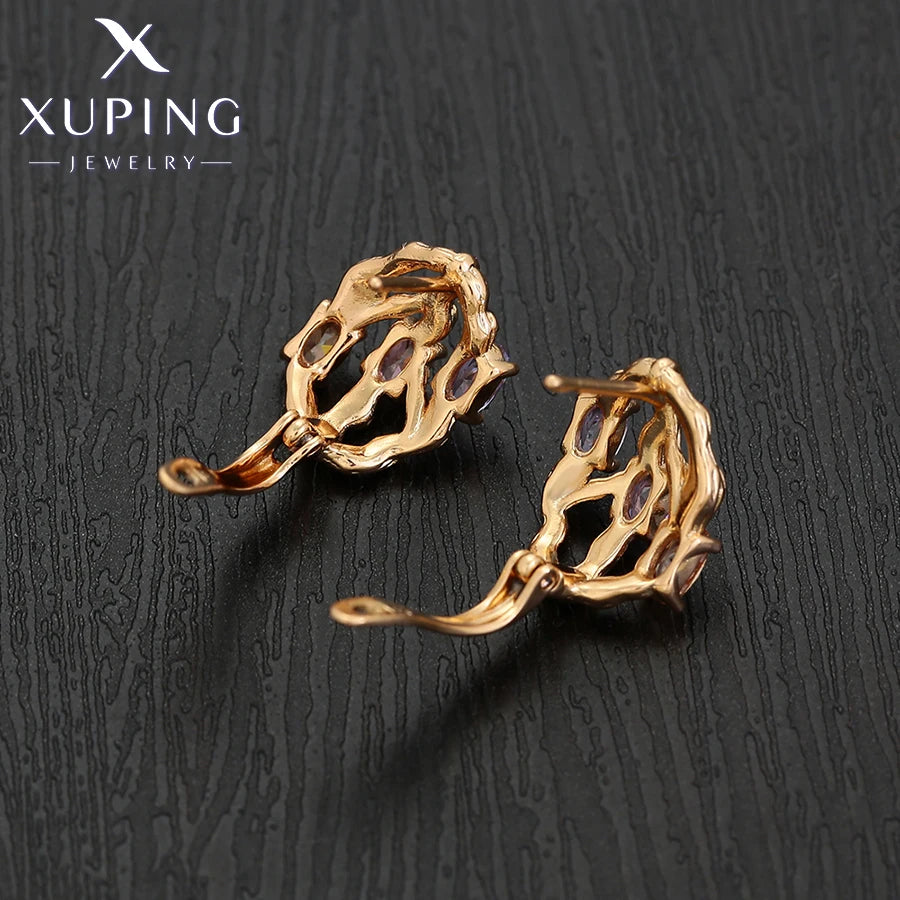 Xuping Jewelry New Arrival Elegant Hoop Earring with Gold Color for Women Gift X000461551